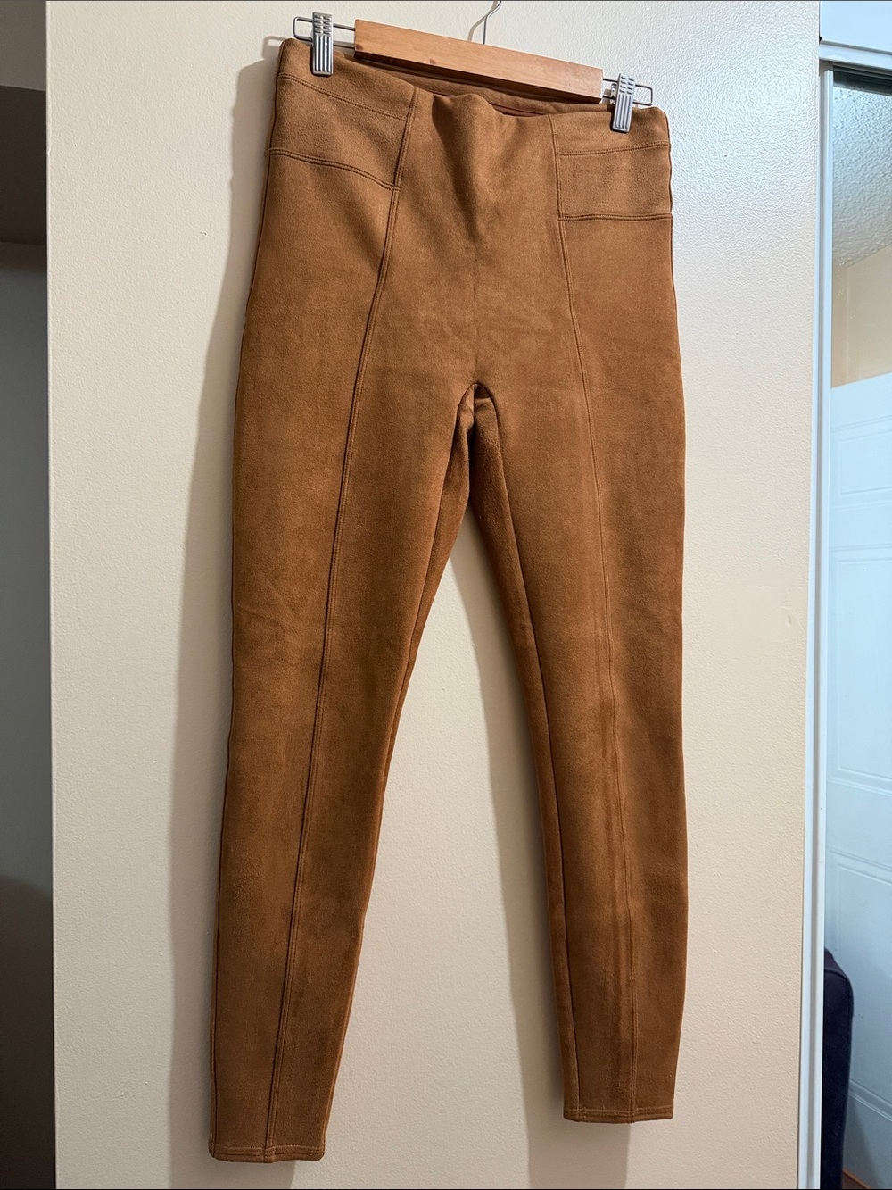 SPANX women’s Camel Brown Suede-Look Leggings